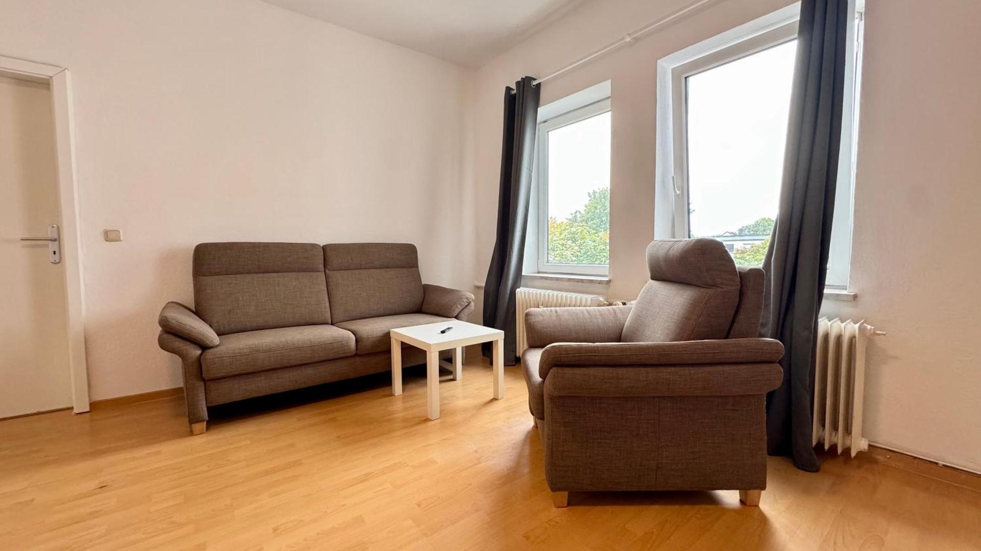 Apartments Im Herzen Von Neumuenster Innenstadt & Hbf Fusslaeufig, Mit Privatparkplatz Ngoại thất bức ảnh