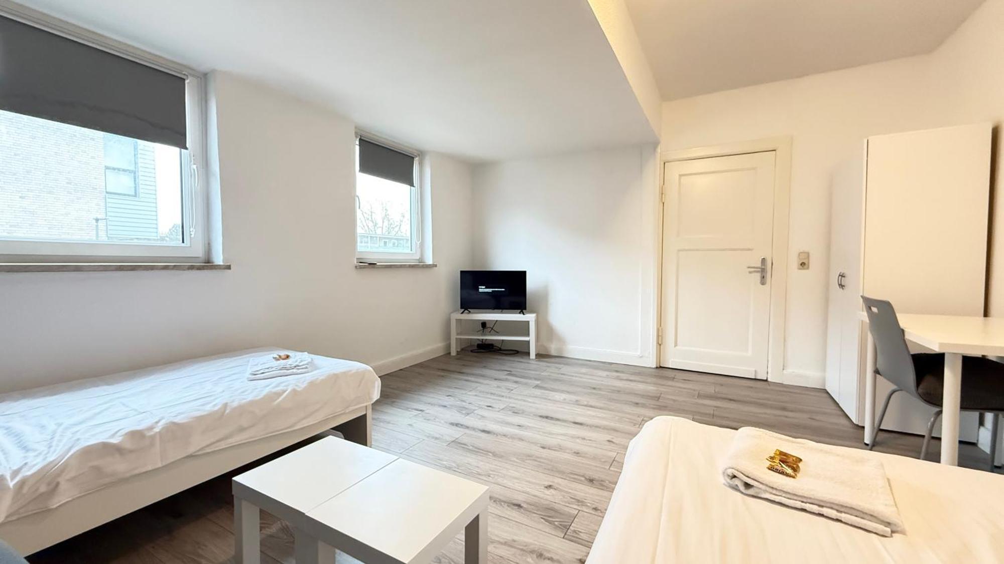 Apartments Im Herzen Von Neumuenster Innenstadt & Hbf Fusslaeufig, Mit Privatparkplatz Ngoại thất bức ảnh
