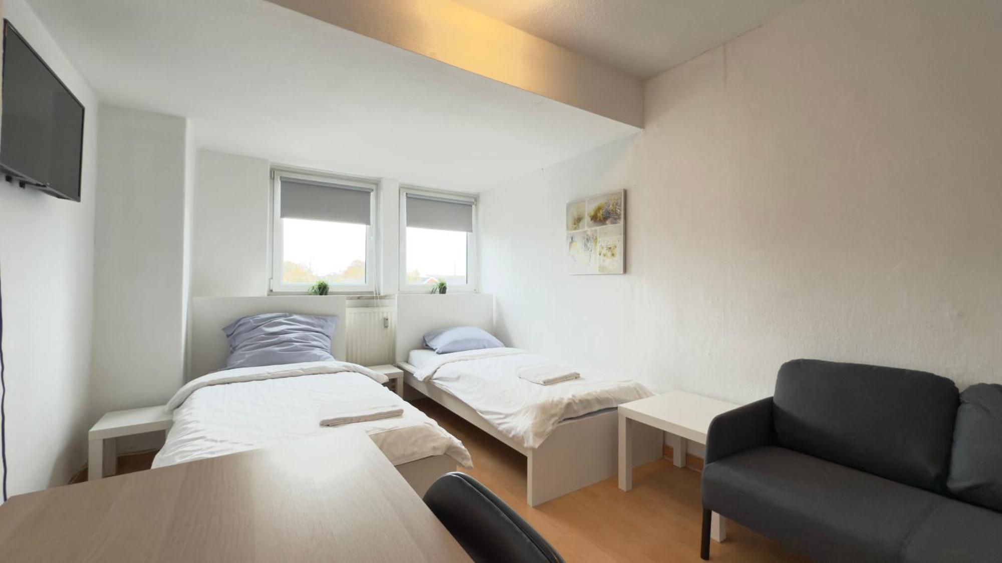 Apartments Im Herzen Von Neumuenster Innenstadt & Hbf Fusslaeufig, Mit Privatparkplatz Ngoại thất bức ảnh